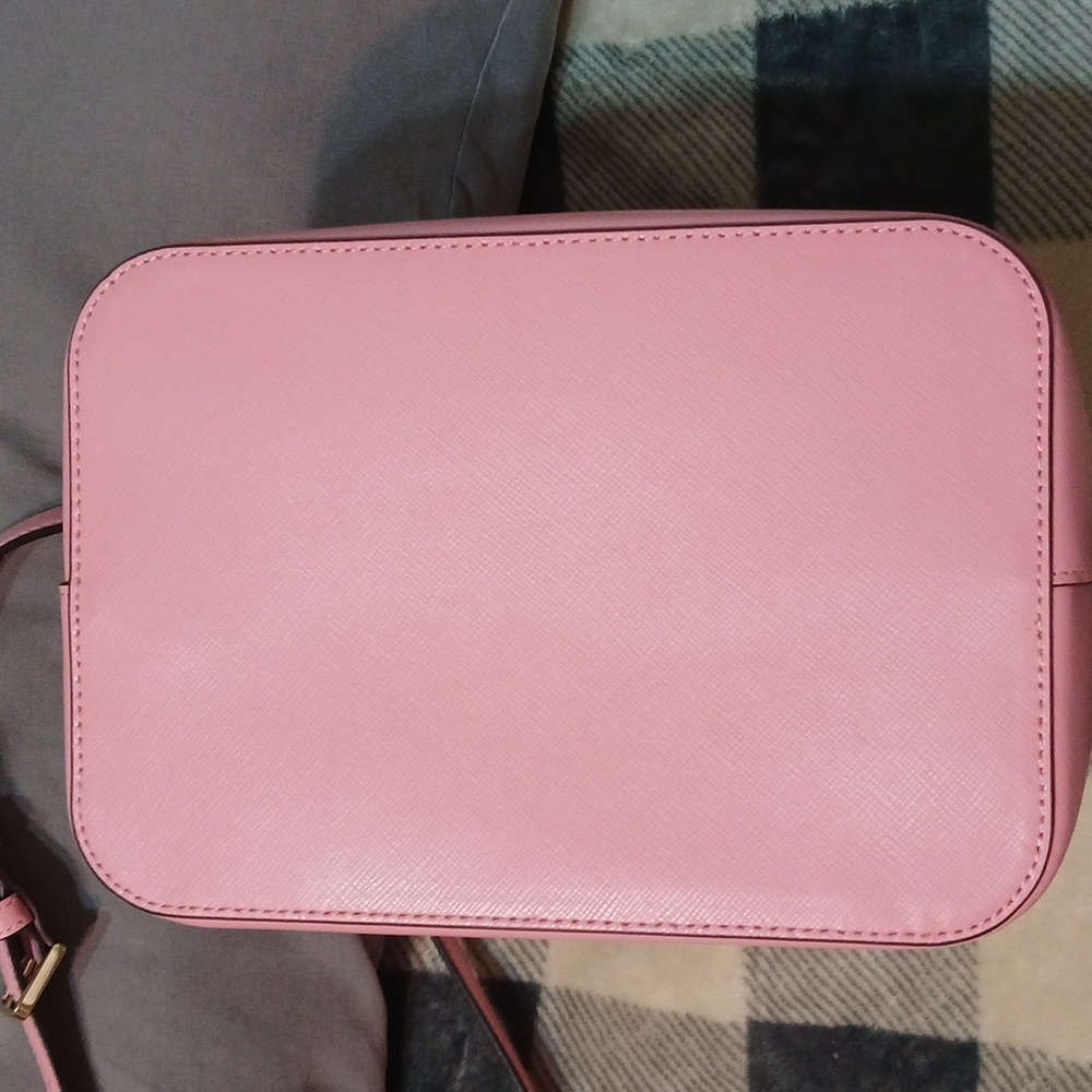 Kate Spade - Picture 3 of 9
